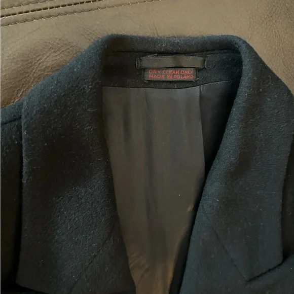 NWOT- Classic wool blend DB overcoat - Picture 5 of 7